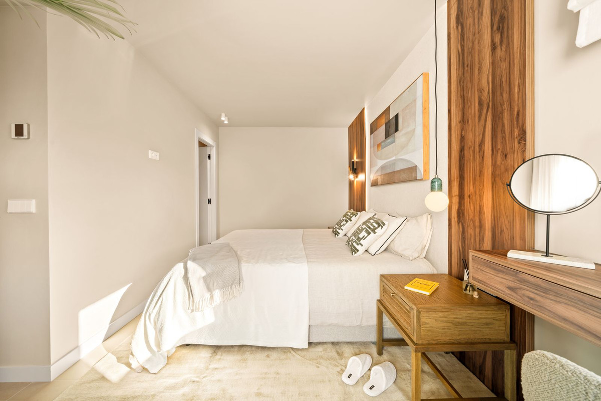 7b93037a015cd5818c4b92019266bd6d - 40