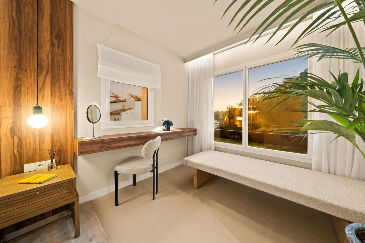 7b93037a015cd5818c4b92019266bd6d - 43