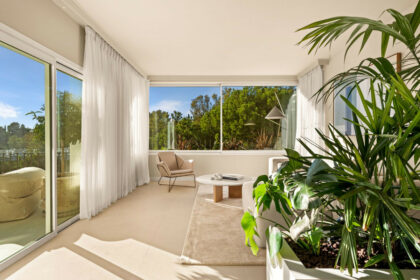 7b93037a015cd5818c4b92019266bd6d - 9