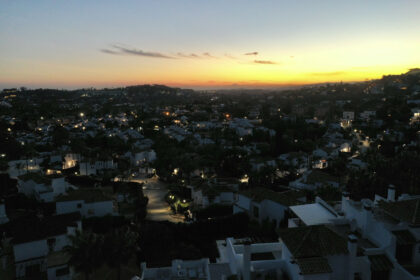 7d54ae9b568de885425fe1bce1f3f2a8 - 37