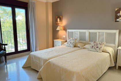 7e03104265c3507d3f2486100c95d01a - 4