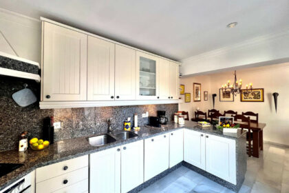 7e2905fd58404b2d2e022a0bde33c7eb - 11