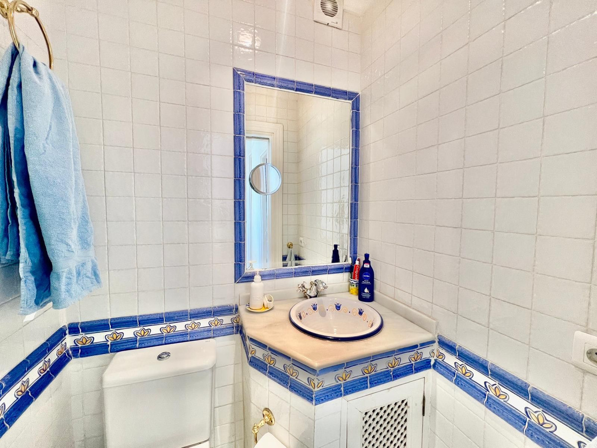 7e2905fd58404b2d2e022a0bde33c7eb - 22