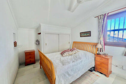 7e2905fd58404b2d2e022a0bde33c7eb - 23