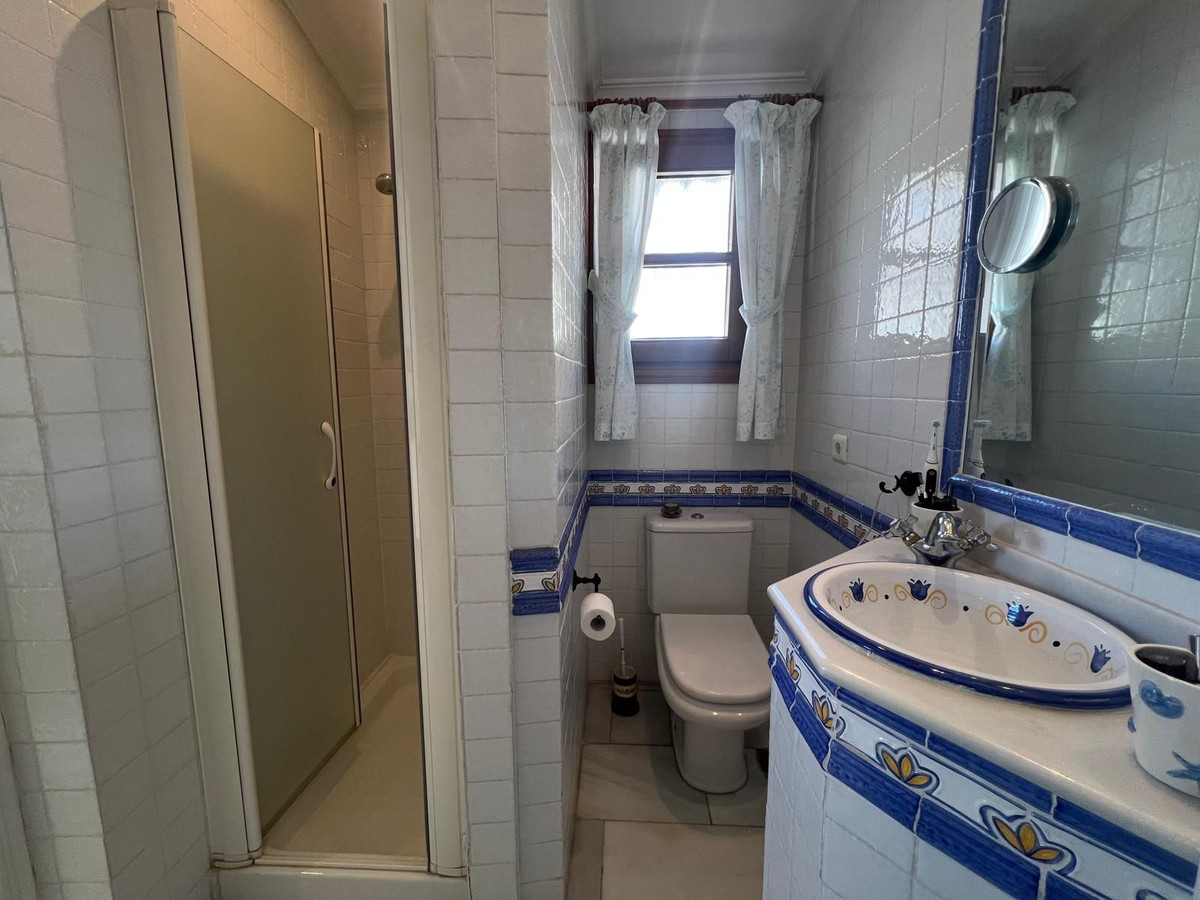 7e2905fd58404b2d2e022a0bde33c7eb - 26