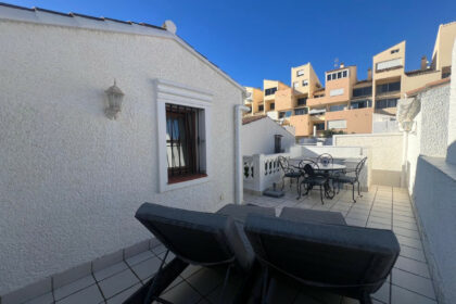 7e2905fd58404b2d2e022a0bde33c7eb - 30