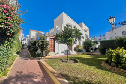 7e2905fd58404b2d2e022a0bde33c7eb - 5