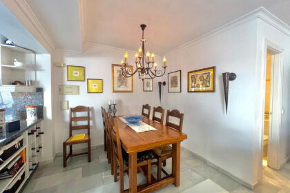 7e2905fd58404b2d2e022a0bde33c7eb - 9