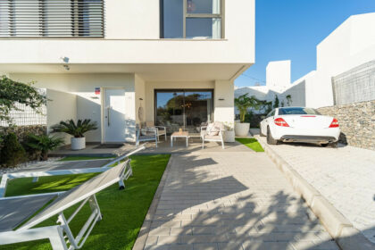 7f85c7066e345ae4626714791a40e673 - 20