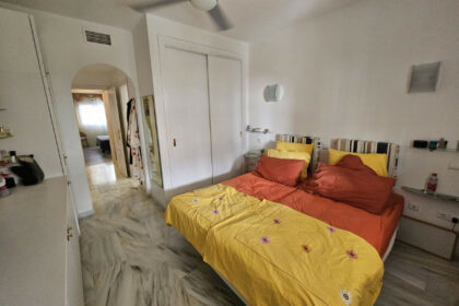 802a75610f417f0dc2f894a369e8fccb - 11