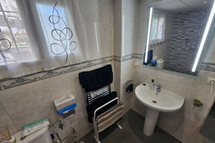 802a75610f417f0dc2f894a369e8fccb - 13