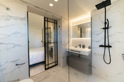 807d371f0b0ca0db4b740b0af8c107df - 14