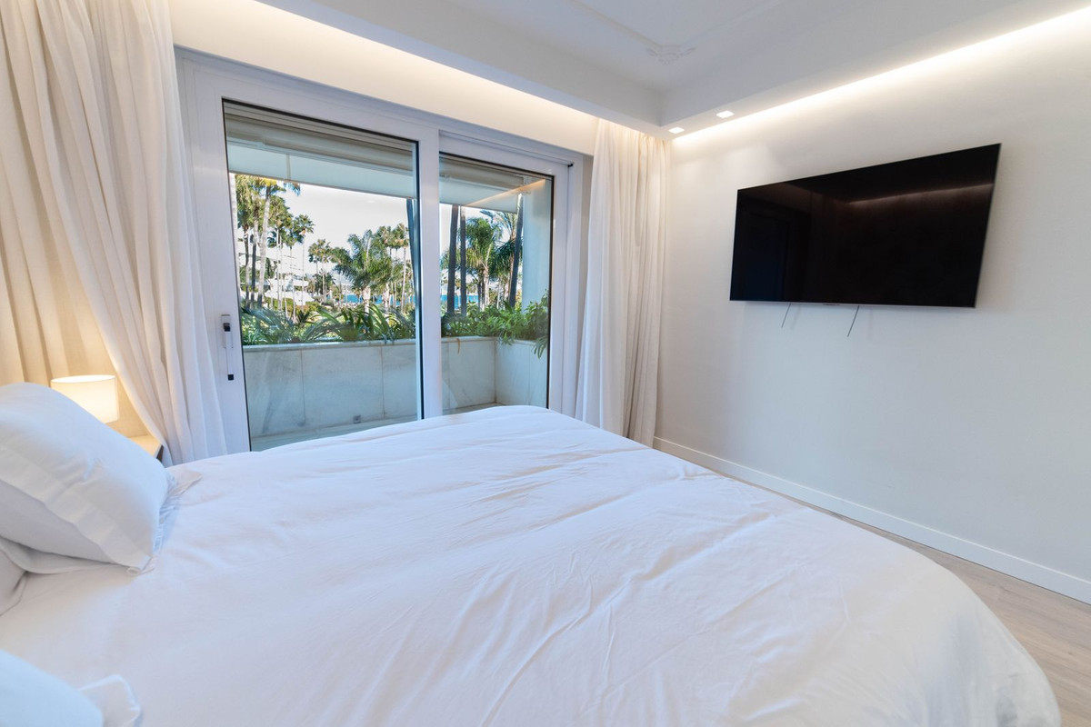 807d371f0b0ca0db4b740b0af8c107df - 17