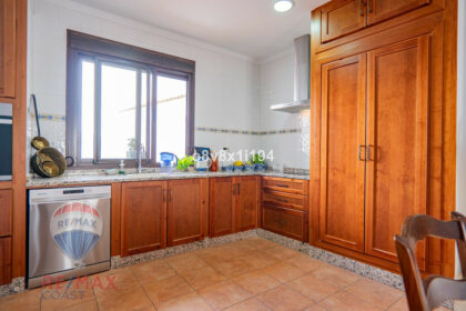 80a7909aca83430f27206b6b33f85818 - 13