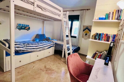 8155bac091625679d70dc09a1e901892 - 12