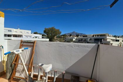 825d4258a5b9f30247e0bbabf480b9a5 - 15