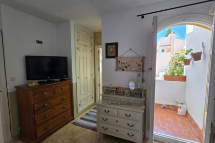 825d4258a5b9f30247e0bbabf480b9a5 - 19