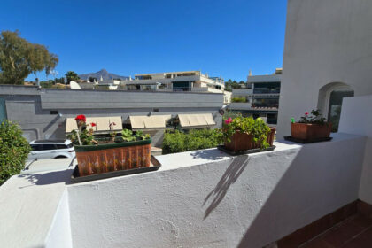 825d4258a5b9f30247e0bbabf480b9a5 - 31