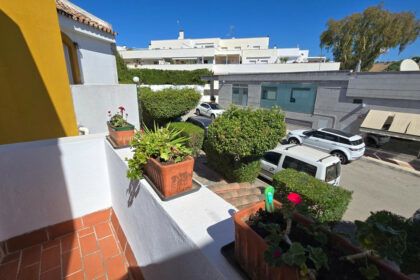 825d4258a5b9f30247e0bbabf480b9a5 - 32