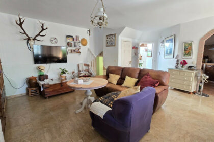 825d4258a5b9f30247e0bbabf480b9a5 - 35