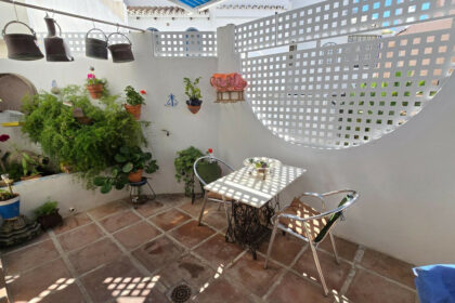 825d4258a5b9f30247e0bbabf480b9a5 - 41