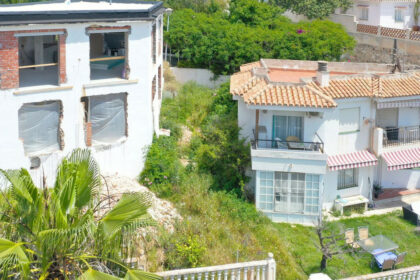 8324c662724458fbdd8298d6af905f57 - 4