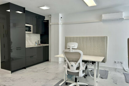 83a6709d6921bc9bbe72729f94ba4383 - 10