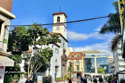 83a6709d6921bc9bbe72729f94ba4383 - 13