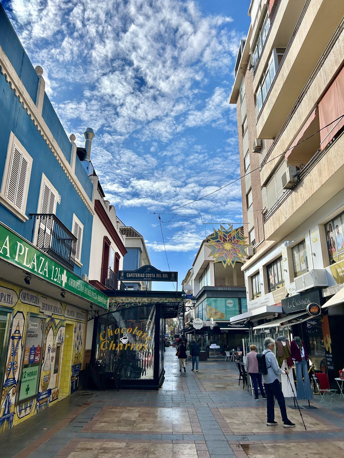 83a6709d6921bc9bbe72729f94ba4383 - 15