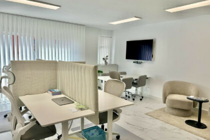 83a6709d6921bc9bbe72729f94ba4383 - 16