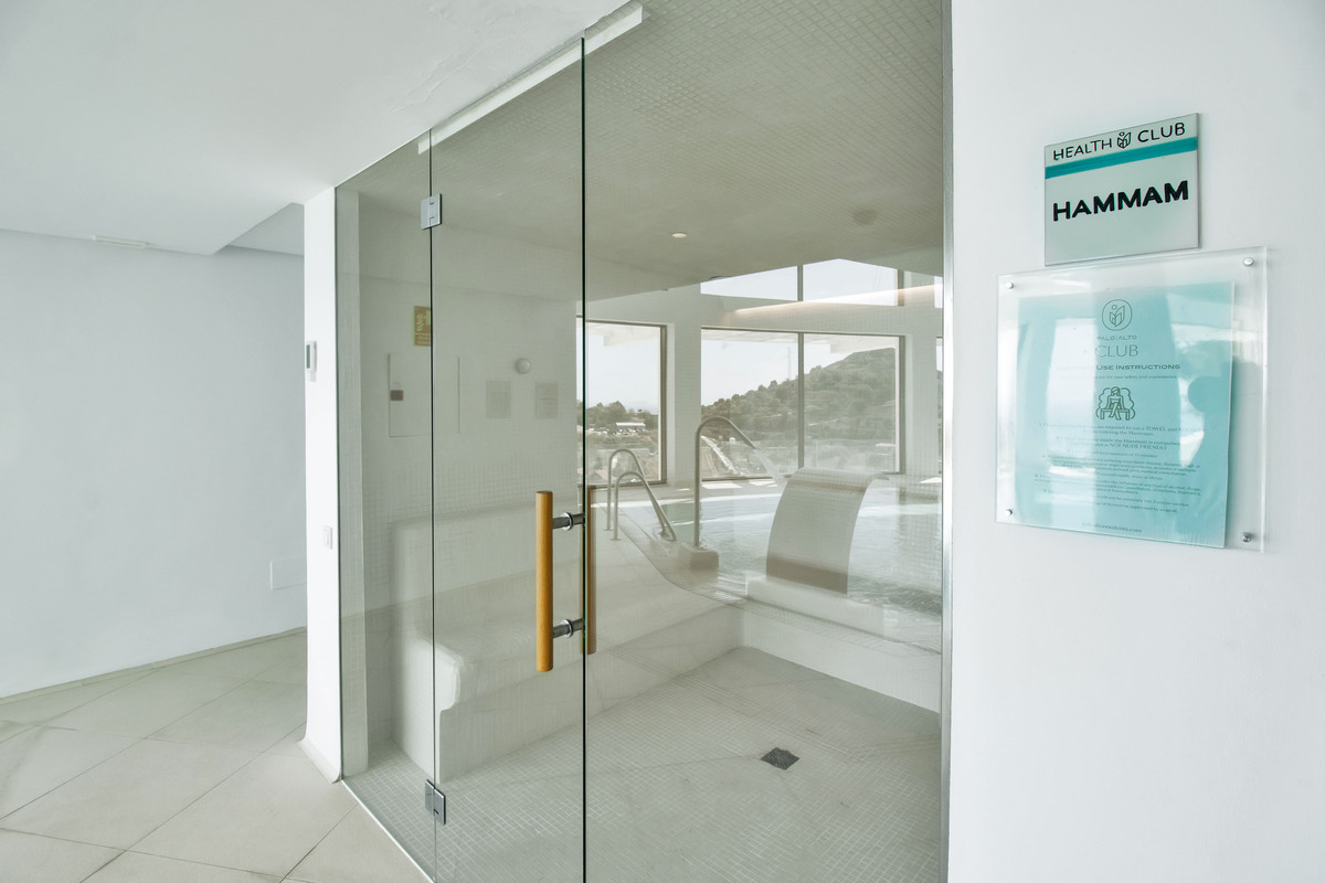 83cb1b2abee8133a4da15afd81403ecc - 33