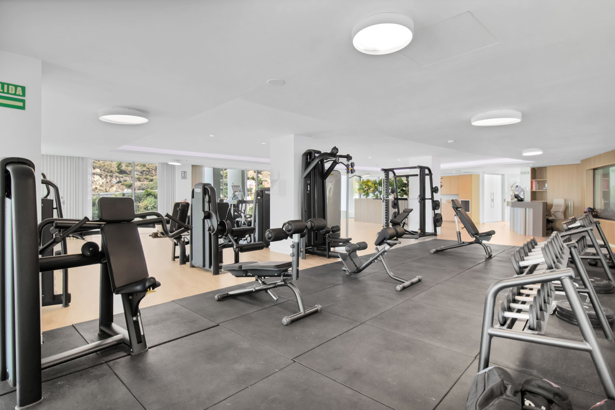 83cb1b2abee8133a4da15afd81403ecc - 46