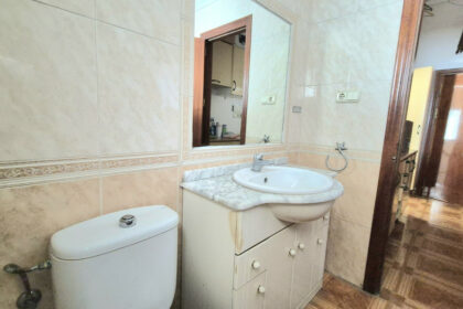 83f535be8e870b8d7d9ebca0e337c7c6 - 14