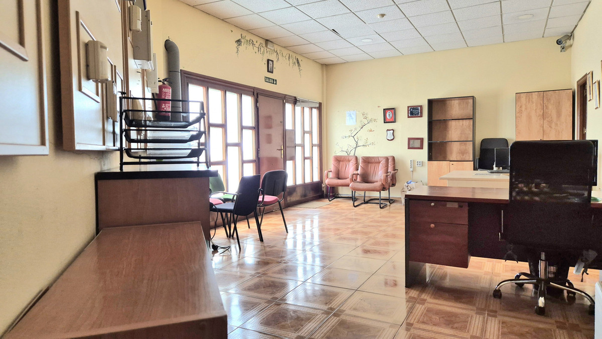 83f535be8e870b8d7d9ebca0e337c7c6 - 3