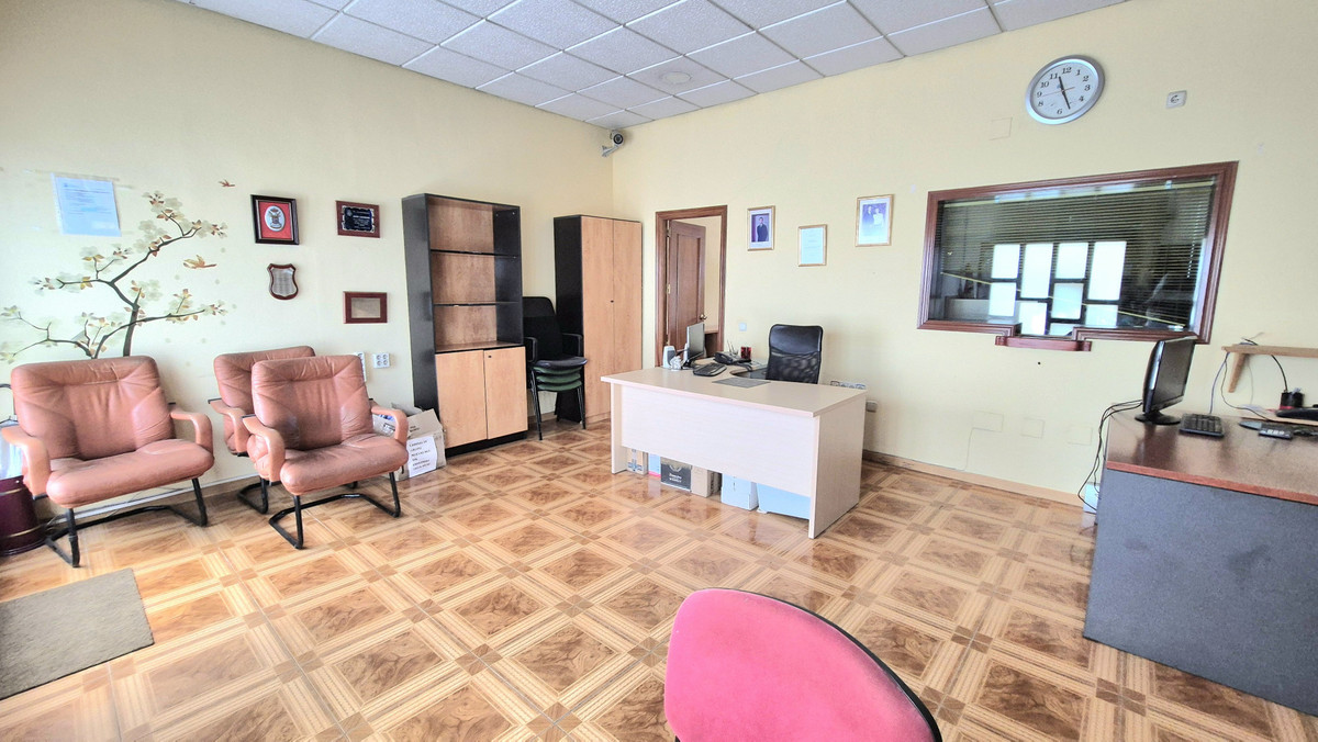 83f535be8e870b8d7d9ebca0e337c7c6 - 7