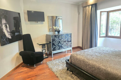 8468fcda58a467bb28e5589b346ff4a4 - 25