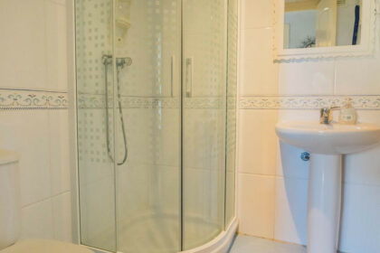 848cc17b9c3c00b78b2b78ebcc29067a - 24