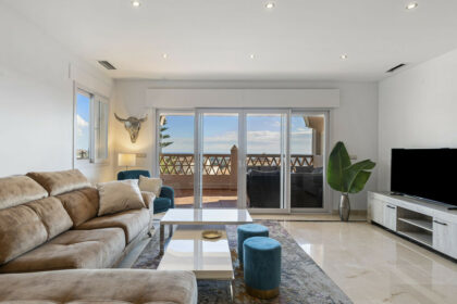 84a34d3f34e2715594b32c1e8720a5e4 - 1