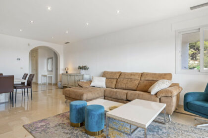 84a34d3f34e2715594b32c1e8720a5e4 - 13