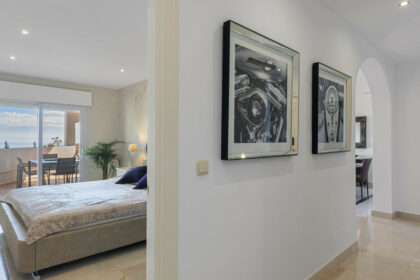 84a34d3f34e2715594b32c1e8720a5e4 - 21