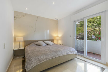 84a34d3f34e2715594b32c1e8720a5e4 - 31