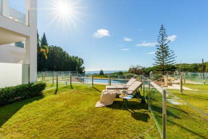 8531aab860962cc860105c3a06a7948e - 10