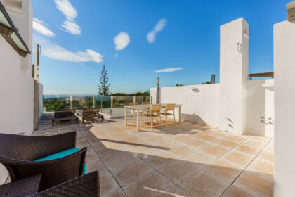 8531aab860962cc860105c3a06a7948e - 18