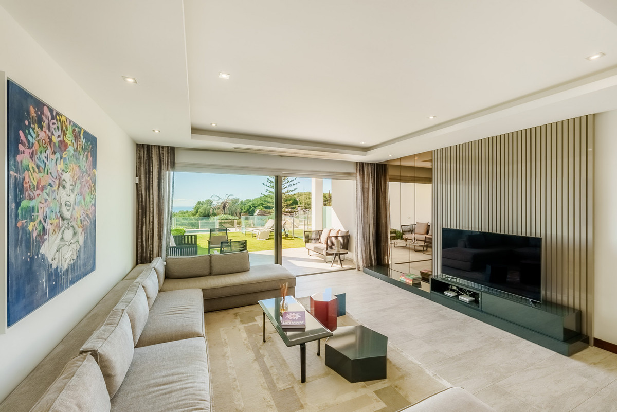 8531aab860962cc860105c3a06a7948e - 6