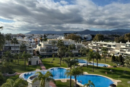 85640bb3d689b019487f53b57b868496 - 15