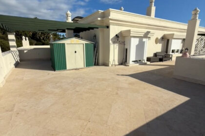 85640bb3d689b019487f53b57b868496 - 16