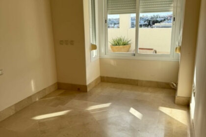 85640bb3d689b019487f53b57b868496 - 7