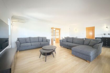 8568cbcae9dd93eb712262c7912d6967 - 12