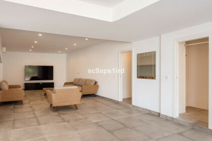 8568cbcae9dd93eb712262c7912d6967 - 51