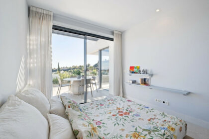 869d607f53dc33594fe5fe81c00d4dd4 - 17